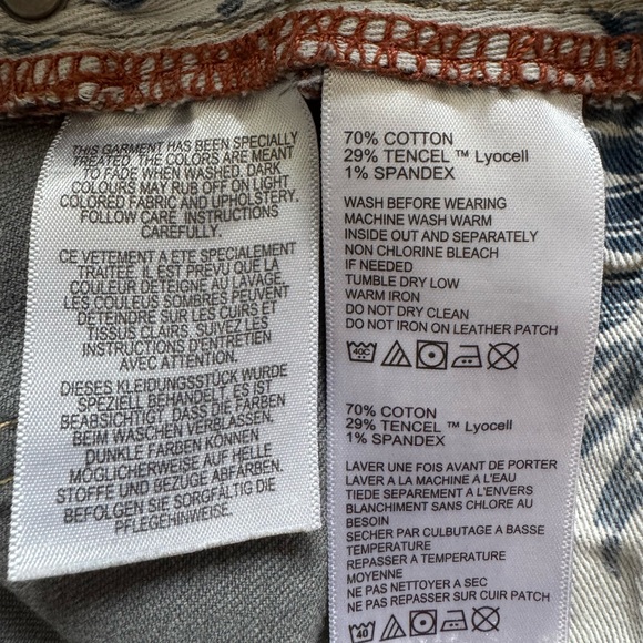 Tommy Bahama Gray straight leg Men's Jeans. Size 33 x 32 - Picture 4 of 16